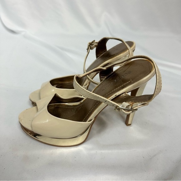 BCBGENERATION Nude and Gold Heels in Size 37.5/7.5 - Picture 5 of 6